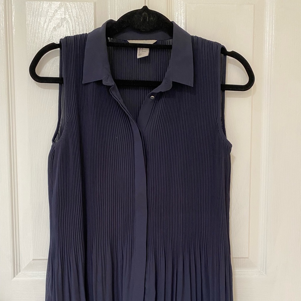 Womens navy sleeveless button up blouse